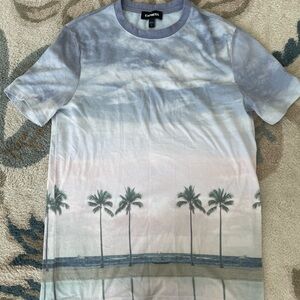 Express Men's Short Sleeve Tee with Palm Design
